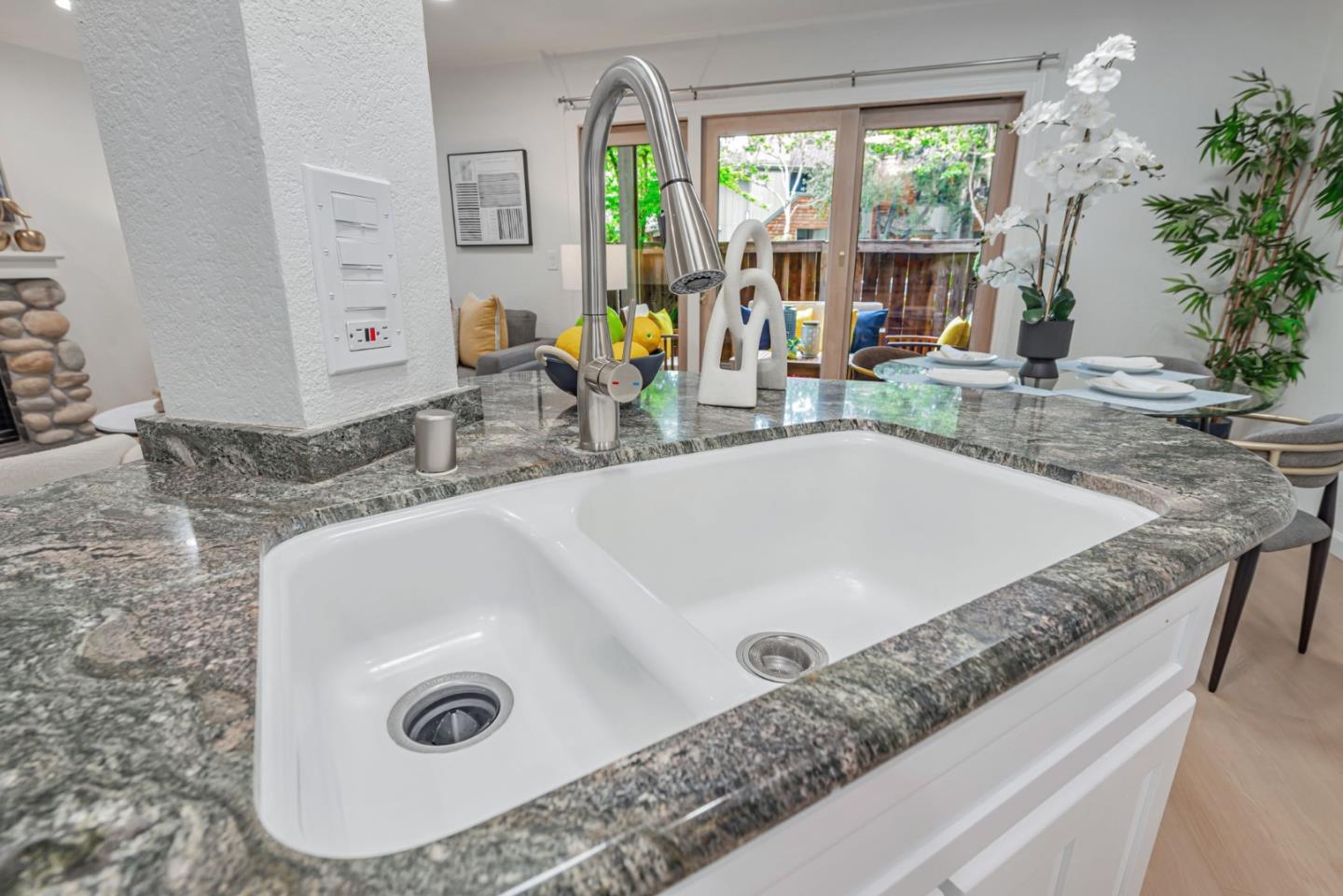 Detail Gallery Image 21 of 49 For 3500 La Terrace Cir, San Jose,  CA 95123 - 2 Beds | 2 Baths
