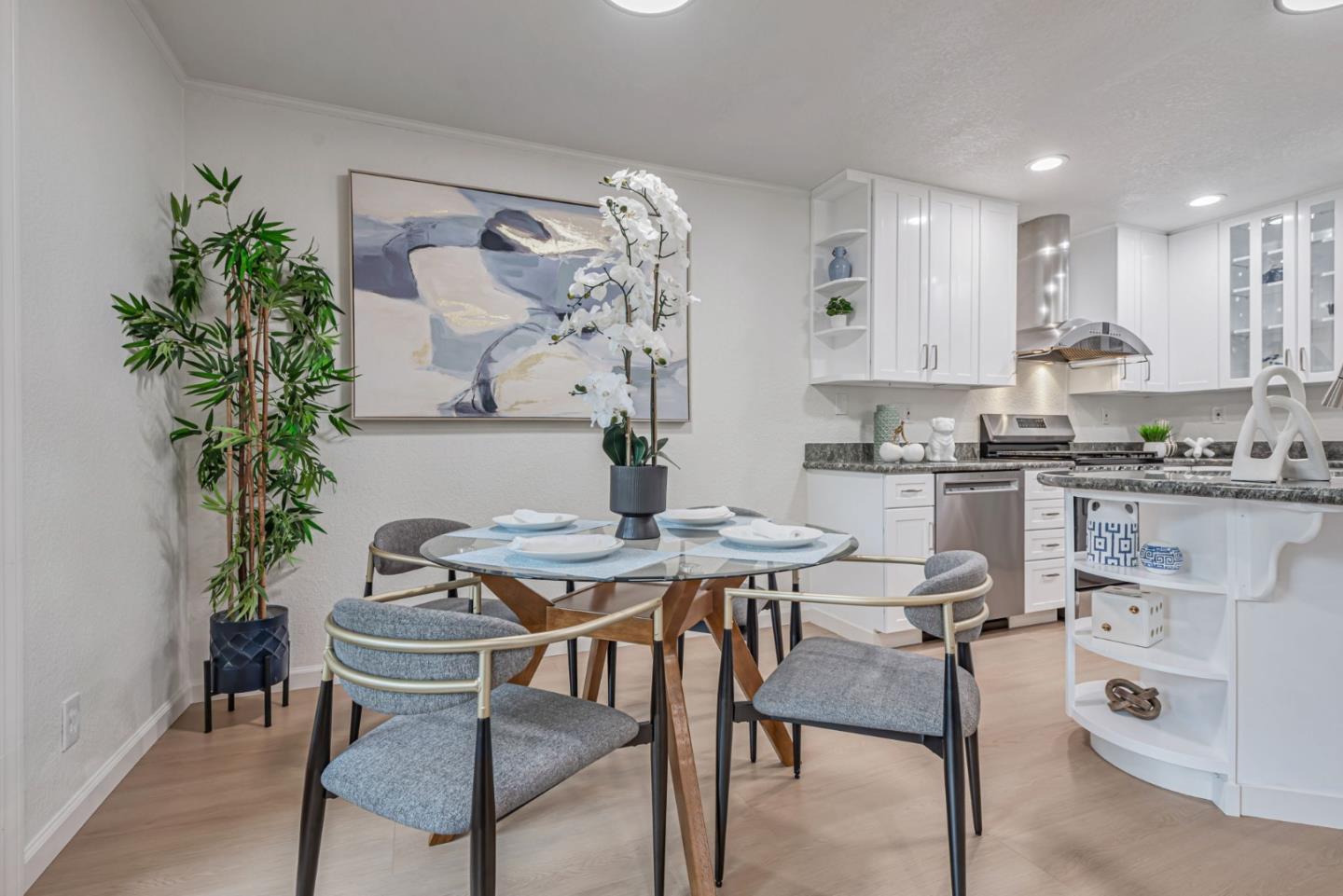 Detail Gallery Image 23 of 49 For 3500 La Terrace Cir, San Jose,  CA 95123 - 2 Beds | 2 Baths