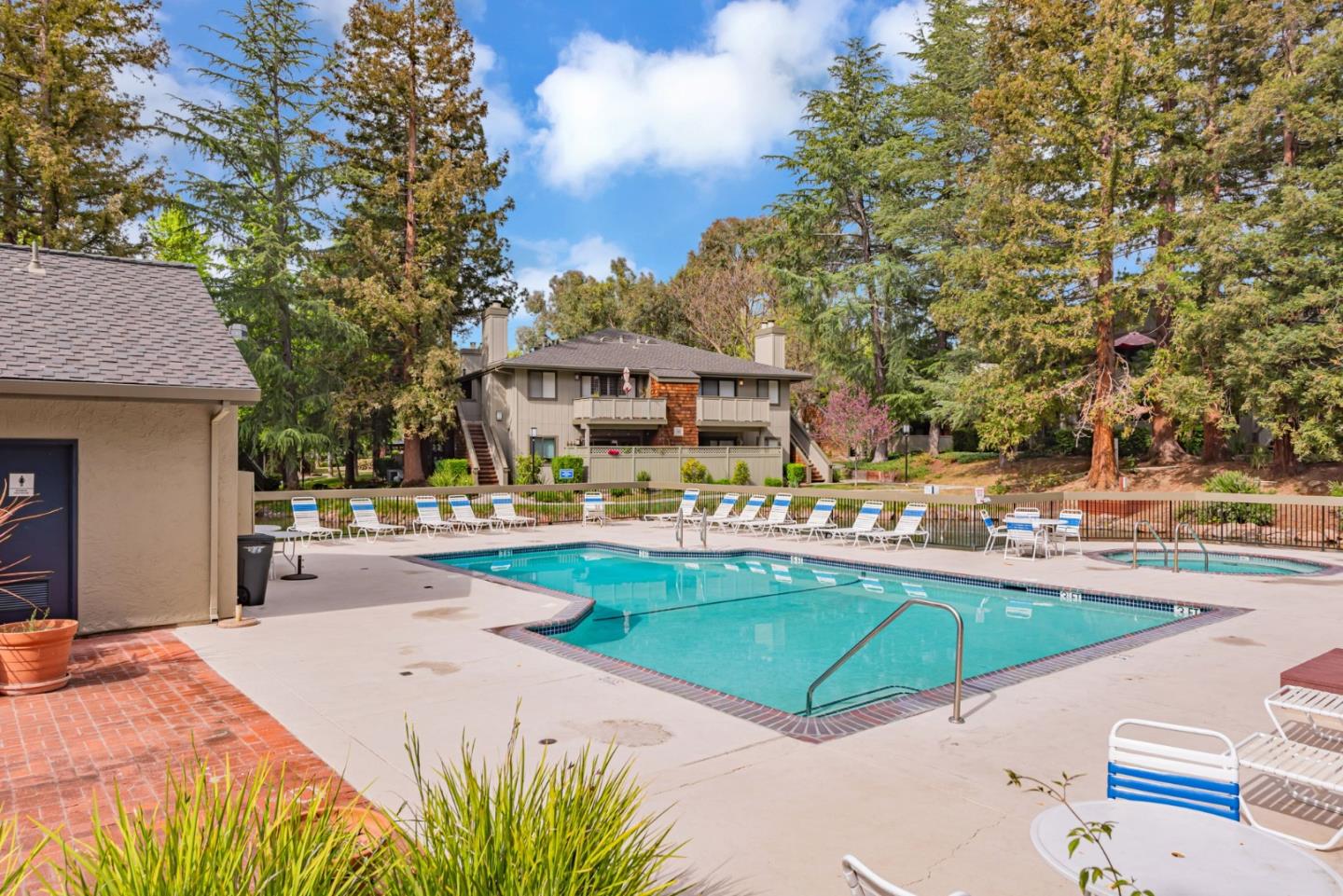 Detail Gallery Image 39 of 49 For 3500 La Terrace Cir, San Jose,  CA 95123 - 2 Beds | 2 Baths