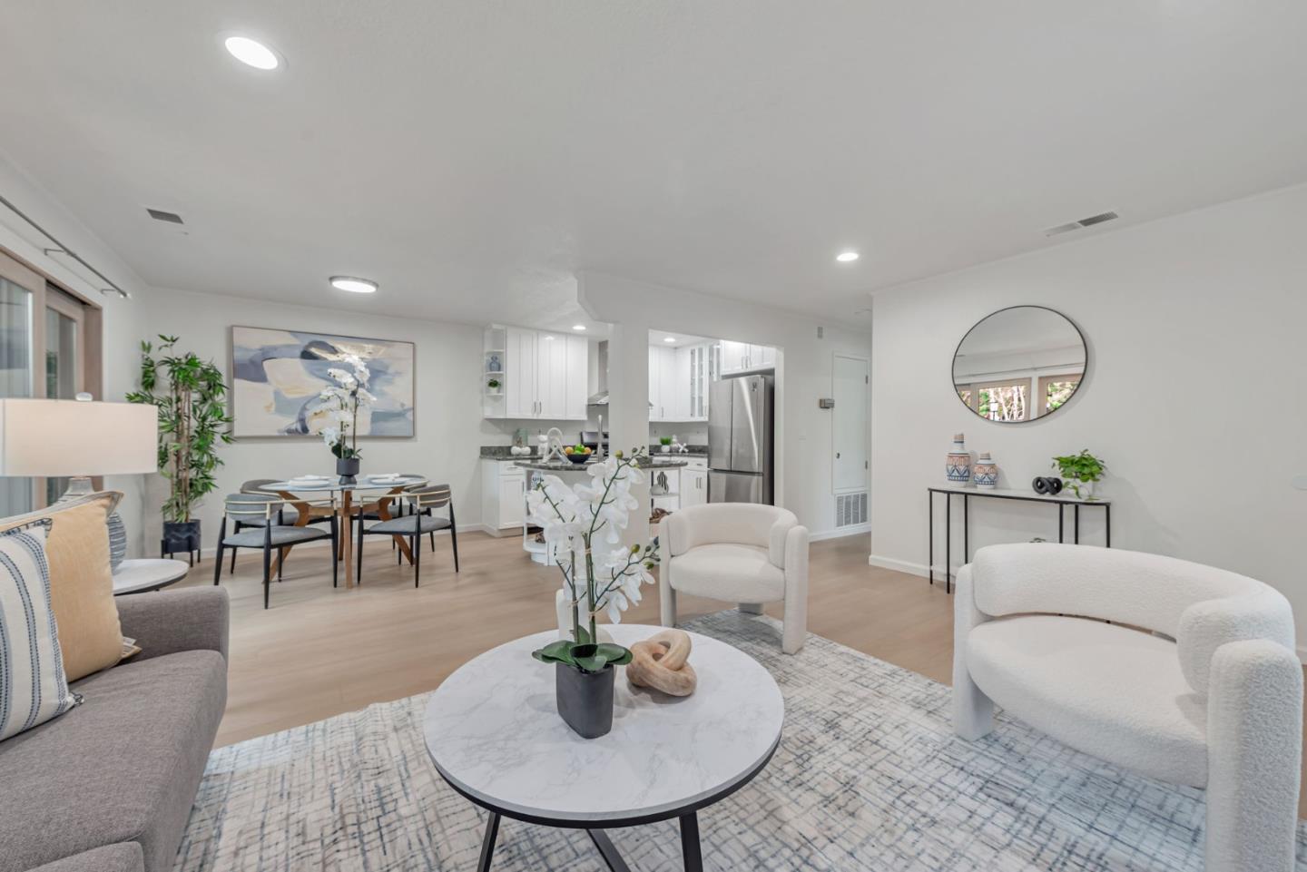 Detail Gallery Image 9 of 49 For 3500 La Terrace Cir, San Jose,  CA 95123 - 2 Beds | 2 Baths