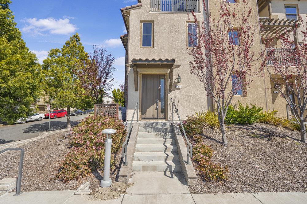 Detail Gallery Image 3 of 25 For 3112 Manuel St #6,  San Jose,  CA 95136 - 3 Beds | 3 Baths