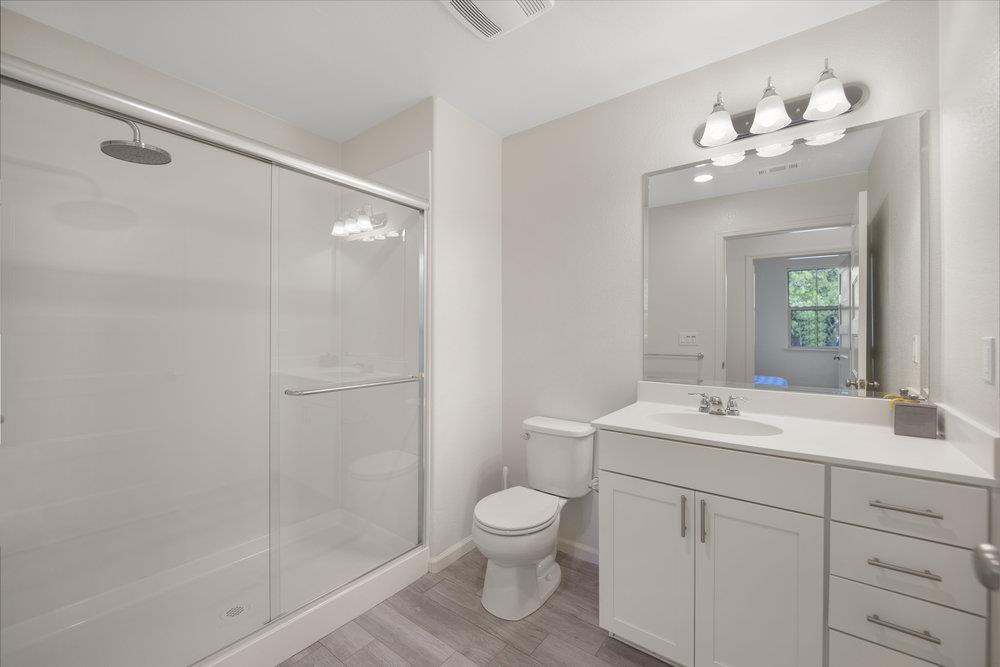 Detail Gallery Image 9 of 25 For 3112 Manuel St #6,  San Jose,  CA 95136 - 3 Beds | 3 Baths