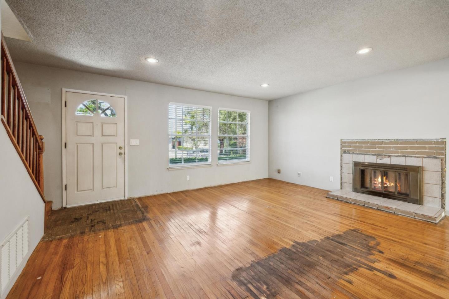 Detail Gallery Image 19 of 59 For 260 Bangor Ave, San Jose,  CA 95123 - 3 Beds | 2 Baths