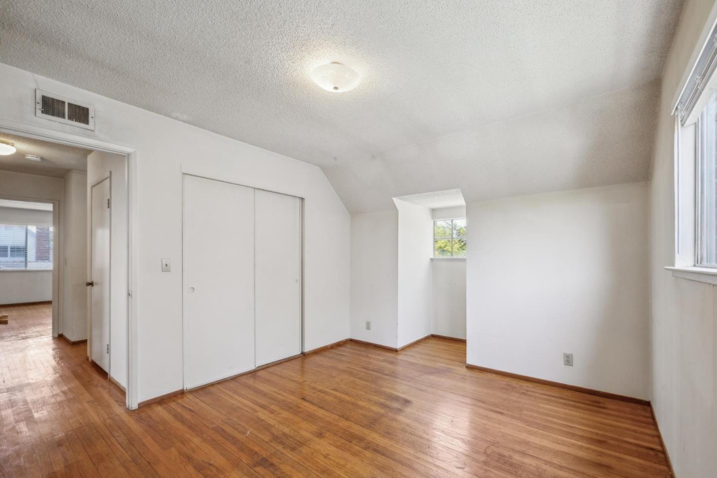 Detail Gallery Image 43 of 59 For 260 Bangor Ave, San Jose,  CA 95123 - 3 Beds | 2 Baths