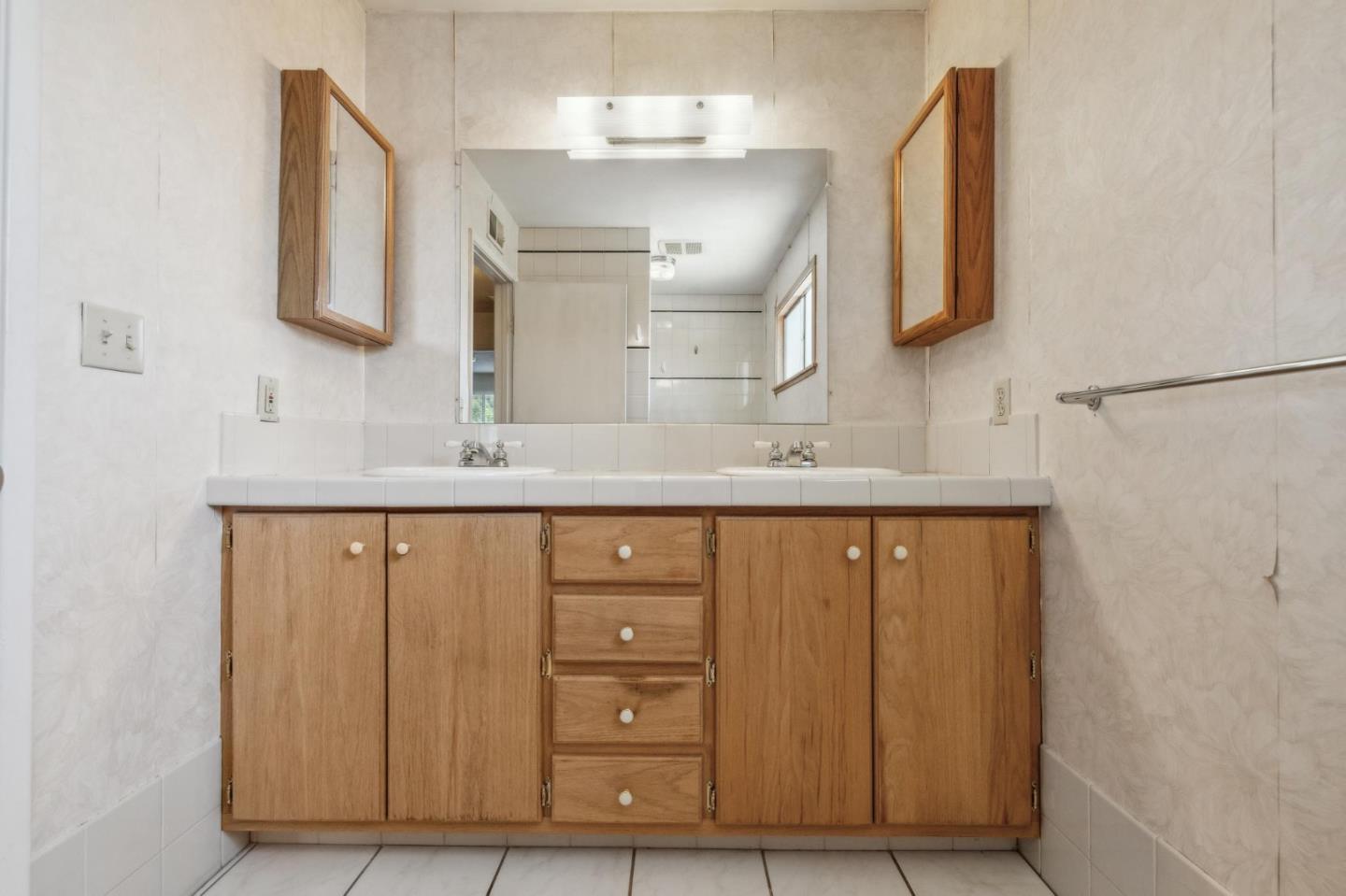 Detail Gallery Image 46 of 59 For 260 Bangor Ave, San Jose,  CA 95123 - 3 Beds | 2 Baths