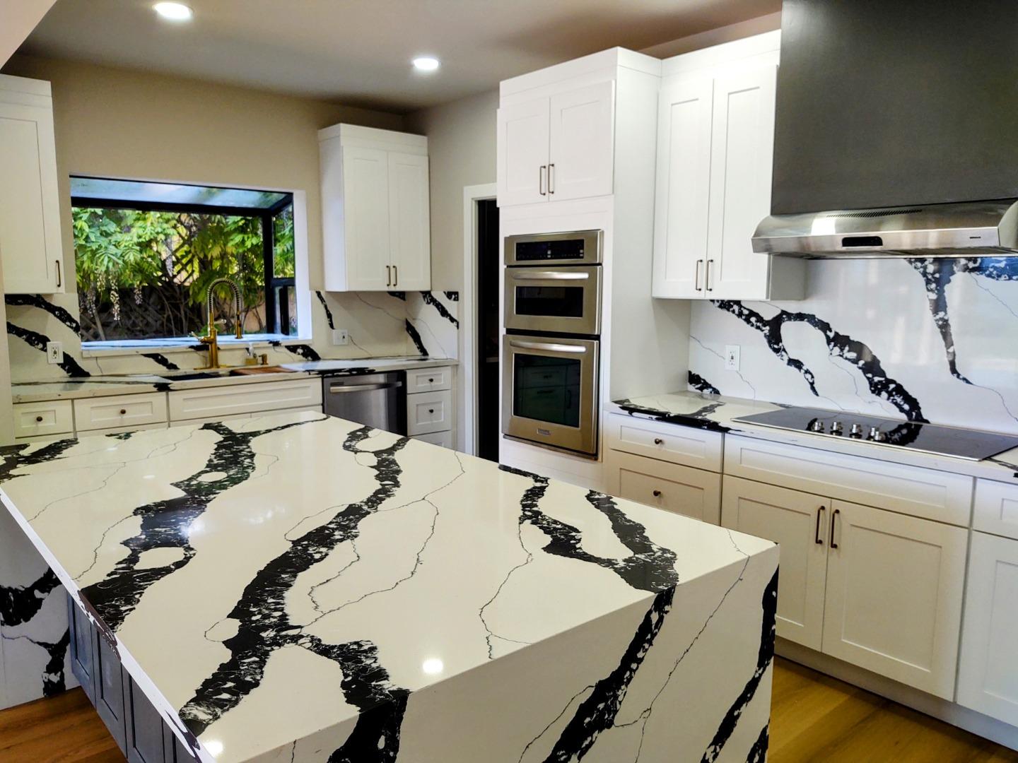 Detail Gallery Image 21 of 31 For 13399 Middle Canyon Rd, Carmel Valley,  CA 93924 - 3 Beds | 3 Baths