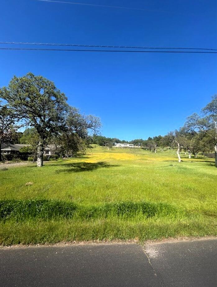Detail Gallery Image 2 of 10 For 19630 Donkey Hill Rd, Hidden Valley Lake,  CA 95467 - – Beds | – Baths