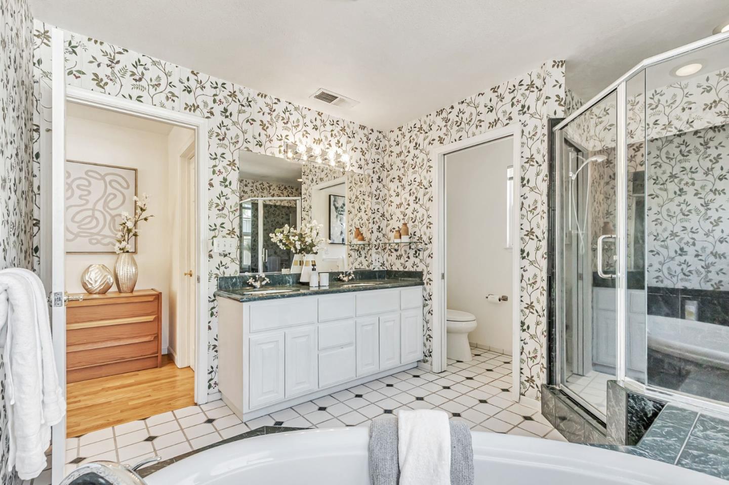 Detail Gallery Image 47 of 68 For 14555 Nelson Way, San Jose,  CA 95124 - 4 Beds | 3 Baths