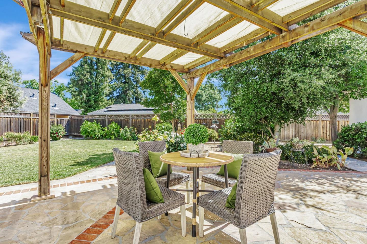 Detail Gallery Image 52 of 68 For 14555 Nelson Way, San Jose,  CA 95124 - 4 Beds | 3 Baths