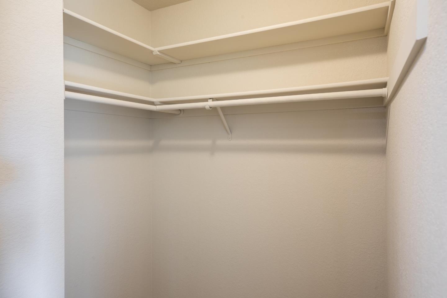 Detail Gallery Image 18 of 30 For 867 Norfolk Pine Ave, Sunnyvale,  CA 94087 - 5 Beds | 2/1 Baths