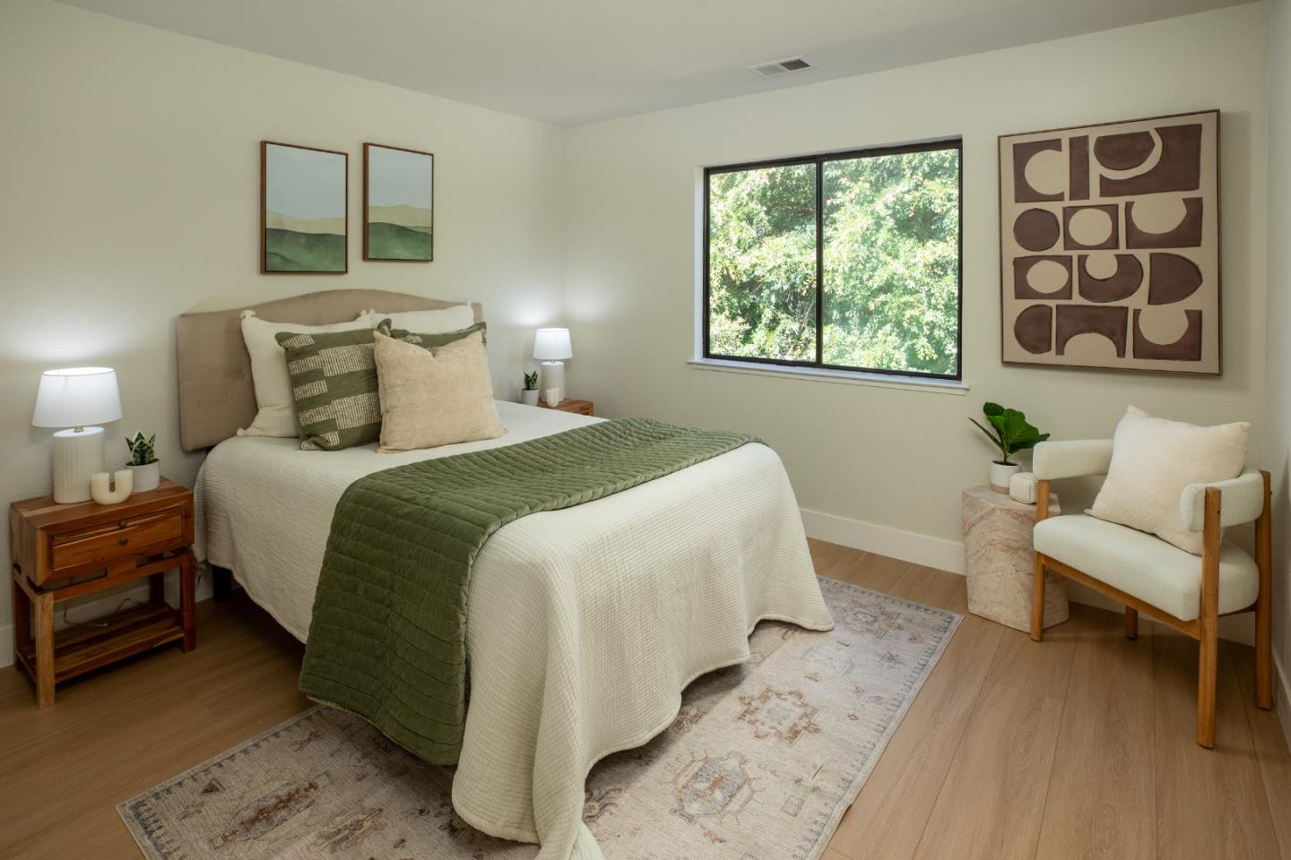 Detail Gallery Image 23 of 30 For 867 Norfolk Pine Ave, Sunnyvale,  CA 94087 - 5 Beds | 2/1 Baths