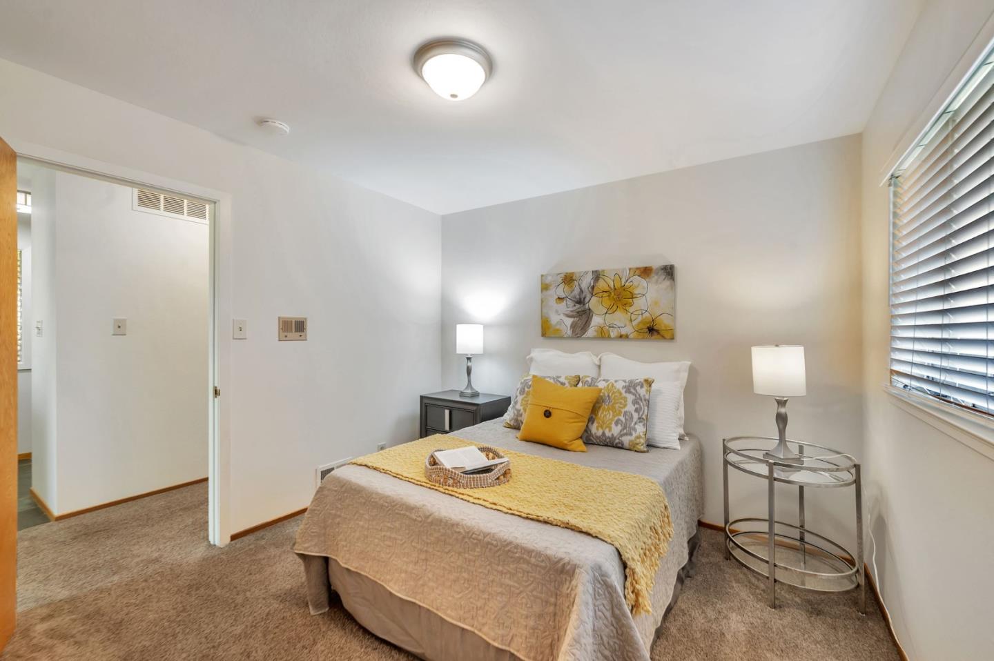 Detail Gallery Image 18 of 32 For 3320 Crestmoor Dr, San Bruno,  CA 94066 - 3 Beds | 2 Baths