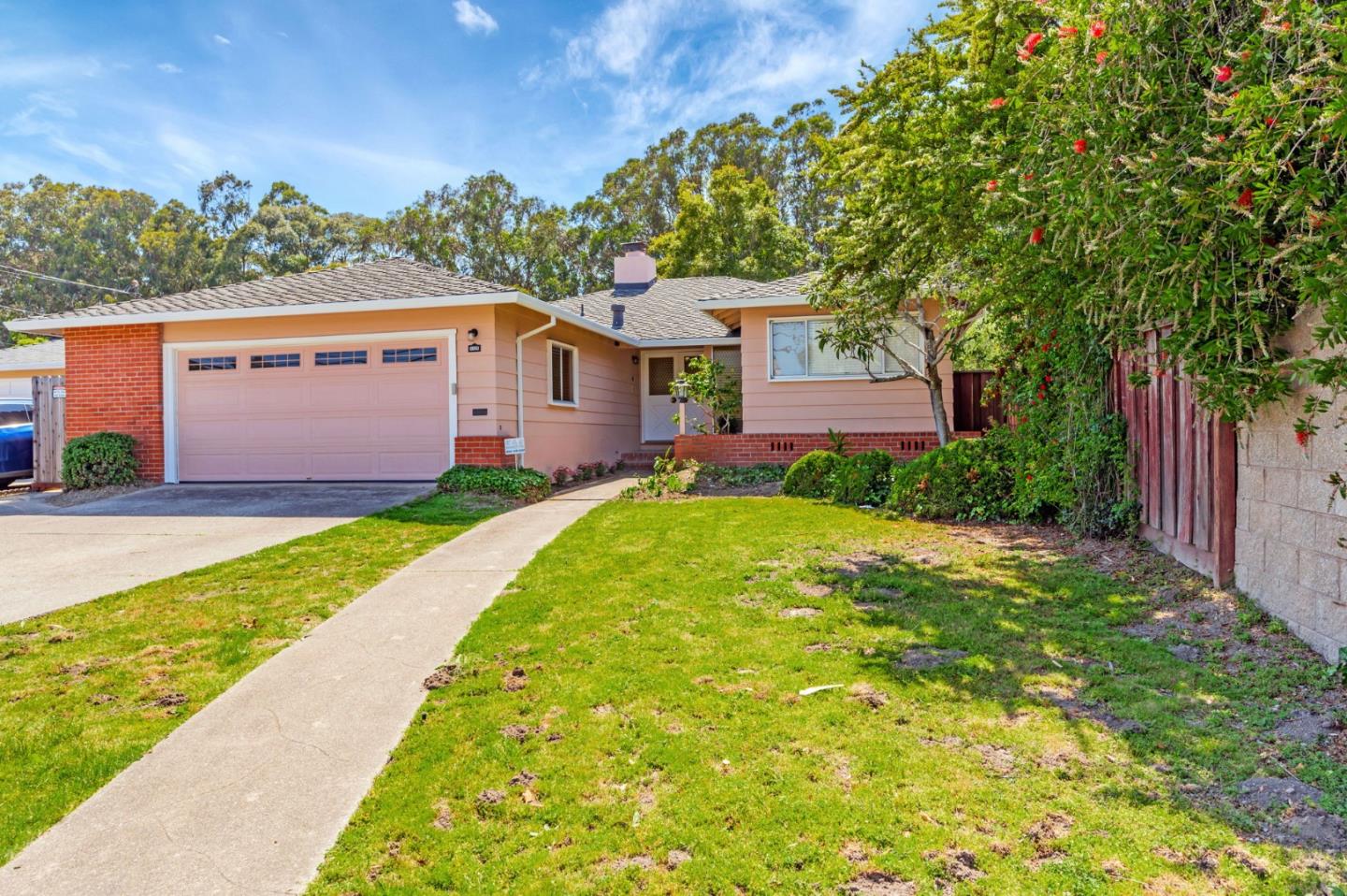 Detail Gallery Image 2 of 32 For 3320 Crestmoor Dr, San Bruno,  CA 94066 - 3 Beds | 2 Baths