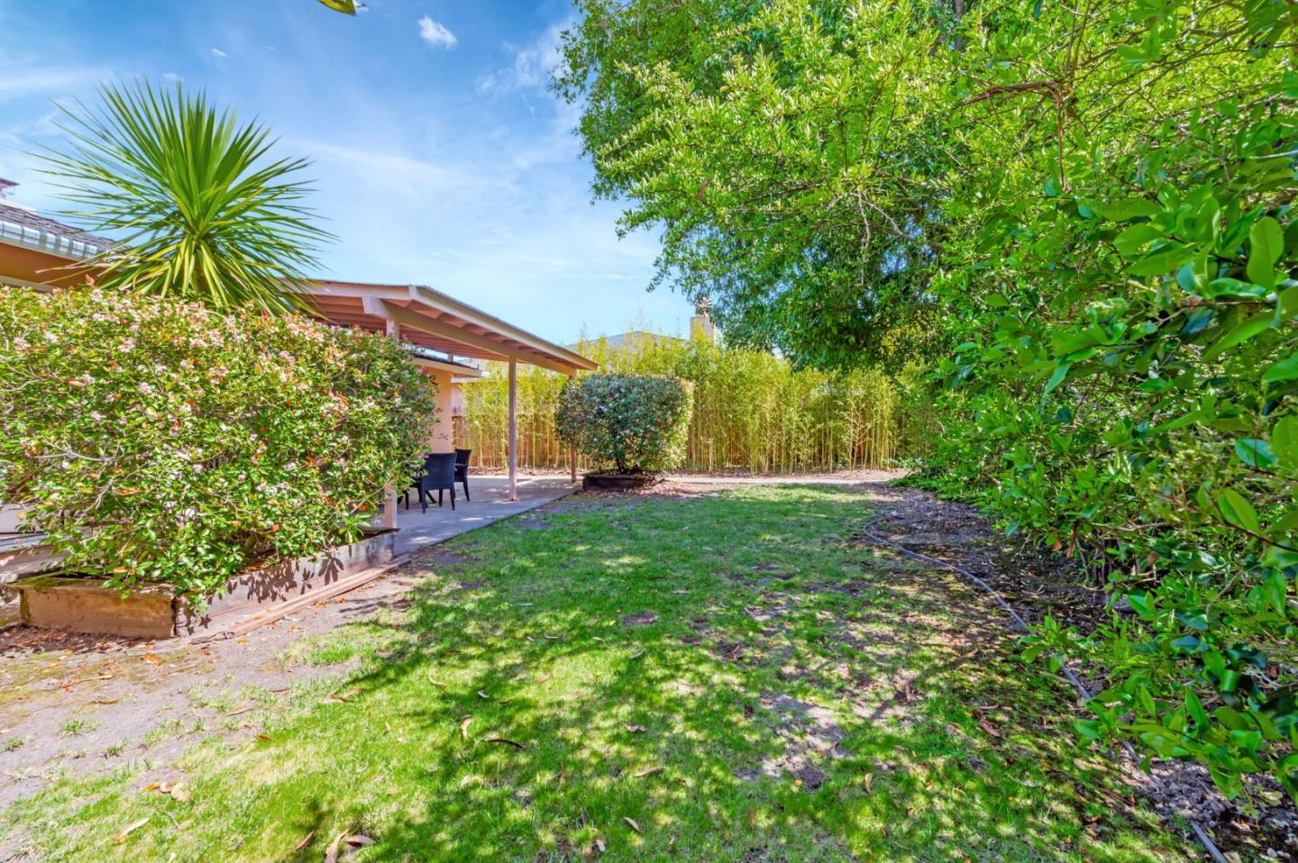 Detail Gallery Image 25 of 32 For 3320 Crestmoor Dr, San Bruno,  CA 94066 - 3 Beds | 2 Baths