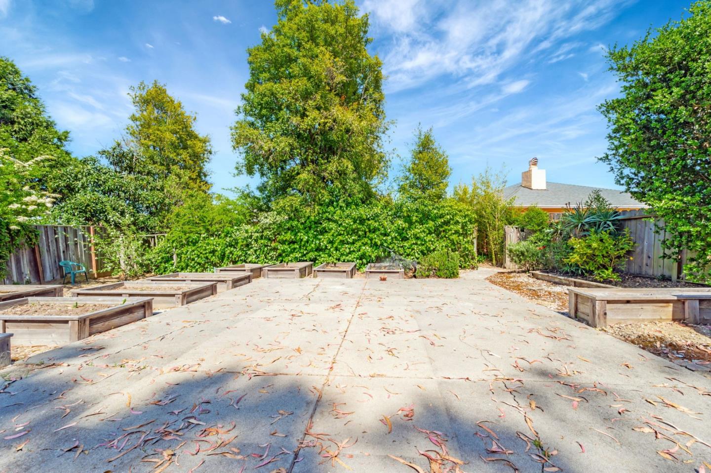 Detail Gallery Image 32 of 32 For 3320 Crestmoor Dr, San Bruno,  CA 94066 - 3 Beds | 2 Baths