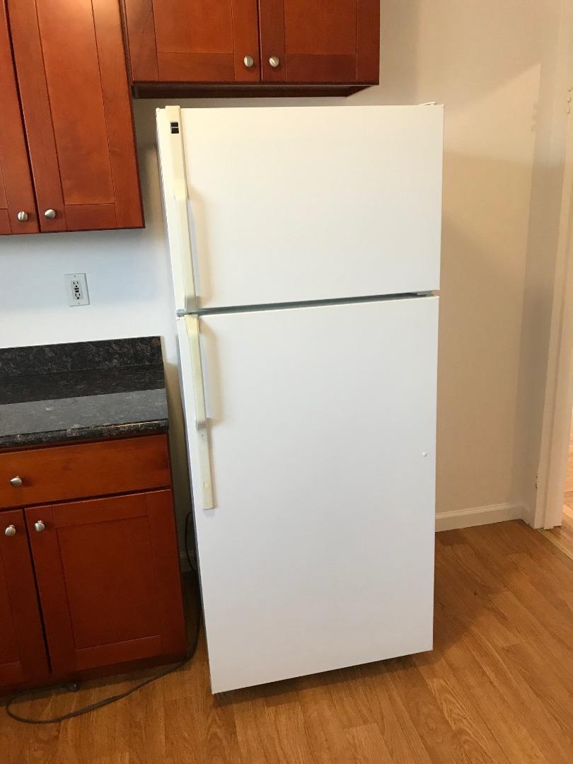 Detail Gallery Image 10 of 13 For 88 Linden Ave #1,  San Bruno,  CA 94066 - 2 Beds | 1 Baths