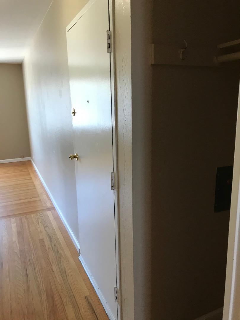 Detail Gallery Image 2 of 13 For 88 Linden Ave #1,  San Bruno,  CA 94066 - 2 Beds | 1 Baths