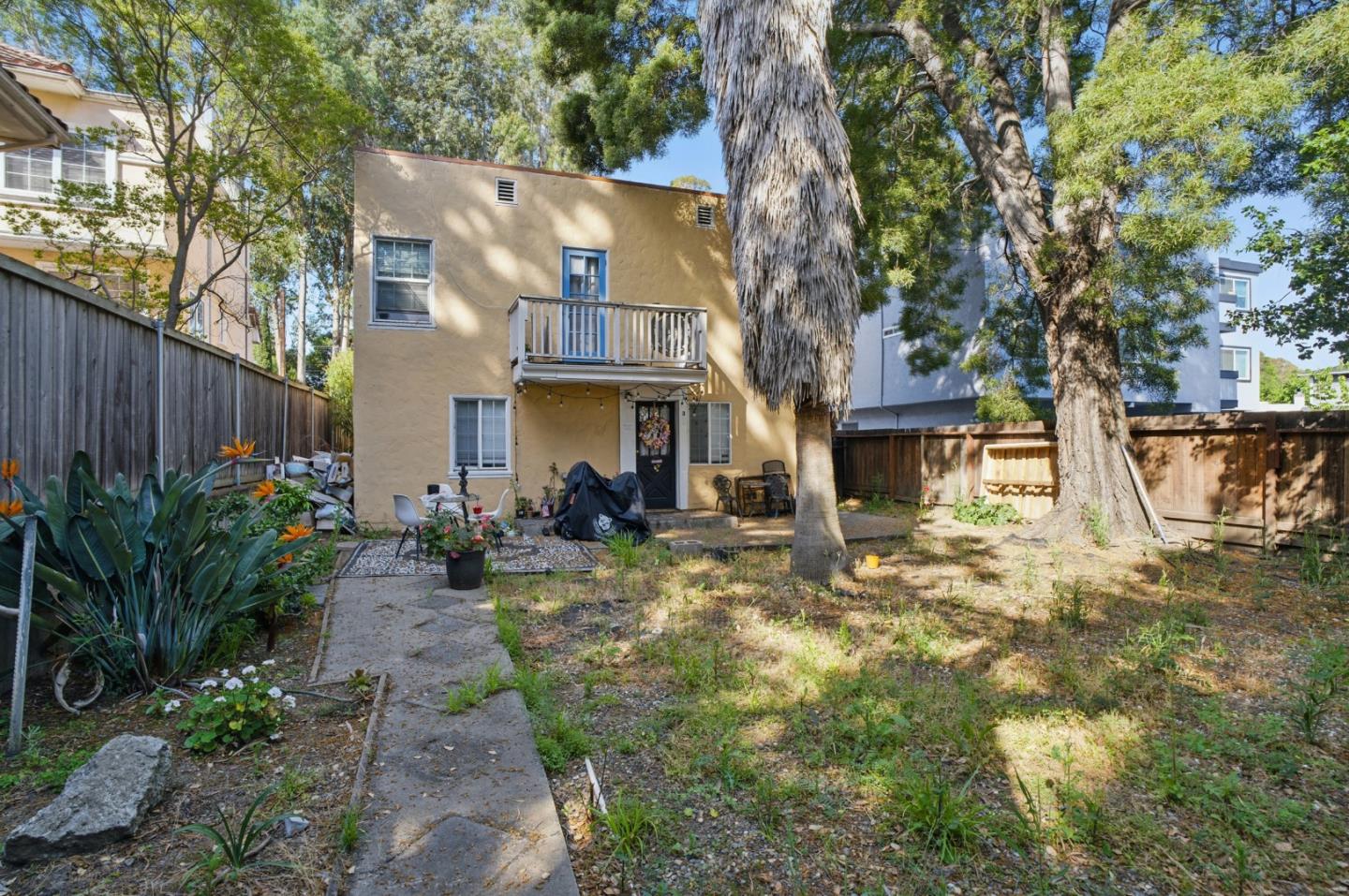Detail Gallery Image 12 of 16 For 824 El Camino Real, Burlingame,  CA 94010 - – Beds | – Baths
