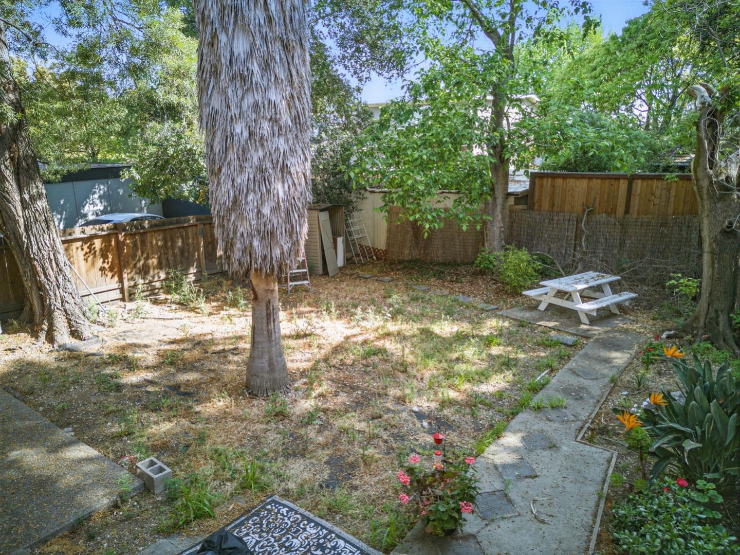 Detail Gallery Image 9 of 16 For 824 El Camino Real, Burlingame,  CA 94010 - – Beds | – Baths