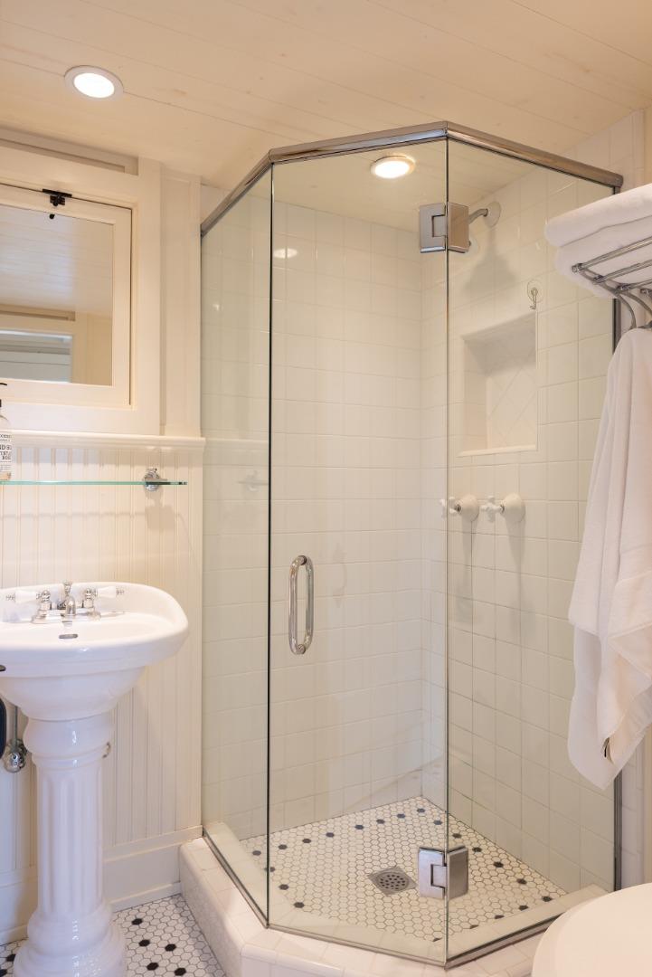 Detail Gallery Image 19 of 38 For 0 Nw Corner Casanova & Ocean Ave, Carmel,  CA 93923 - 8 Beds | 5 Baths