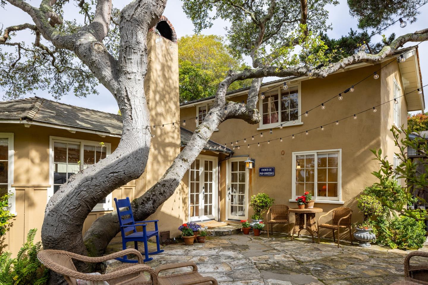 Detail Gallery Image 4 of 38 For 0 Nw Corner Casanova & Ocean Ave, Carmel,  CA 93923 - 8 Beds | 5 Baths