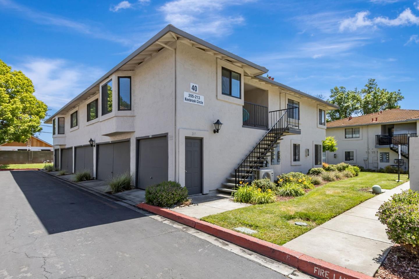 Detail Gallery Image 25 of 37 For 211 Kenbrook Cir Cl,  San Jose,  CA 95111 - 1 Beds | 1 Baths