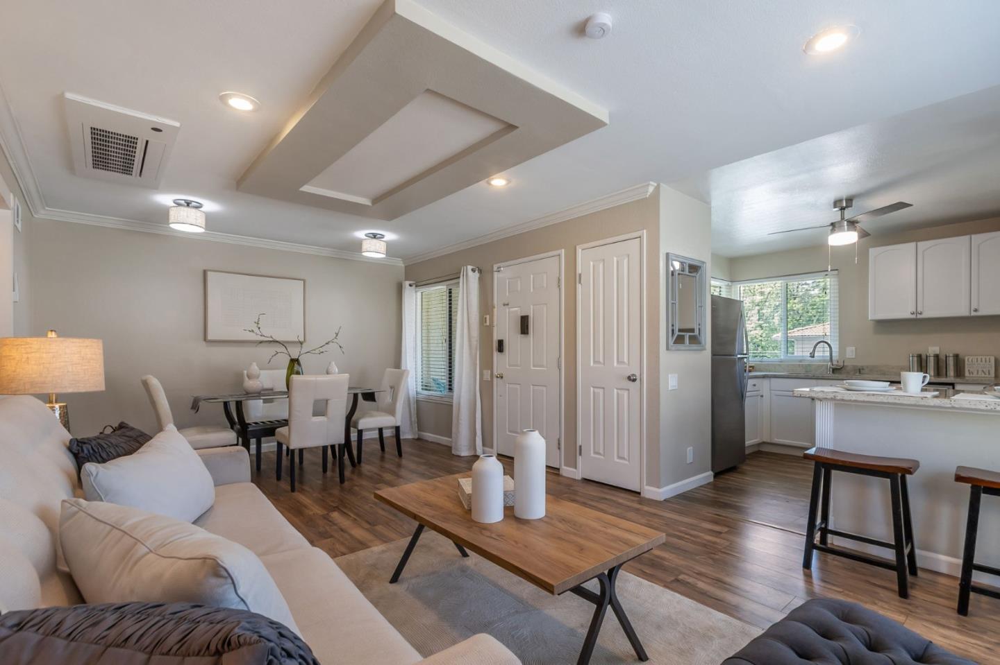 Detail Gallery Image 6 of 37 For 211 Kenbrook Cir Cl,  San Jose,  CA 95111 - 1 Beds | 1 Baths