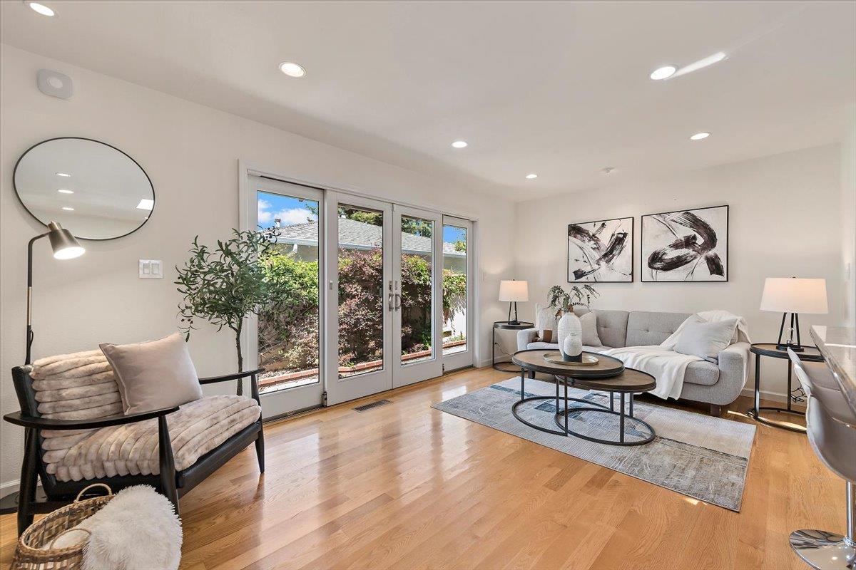 Detail Gallery Image 14 of 31 For 768 Vanda Way, Fremont,  CA 94536 - 4 Beds | 3 Baths