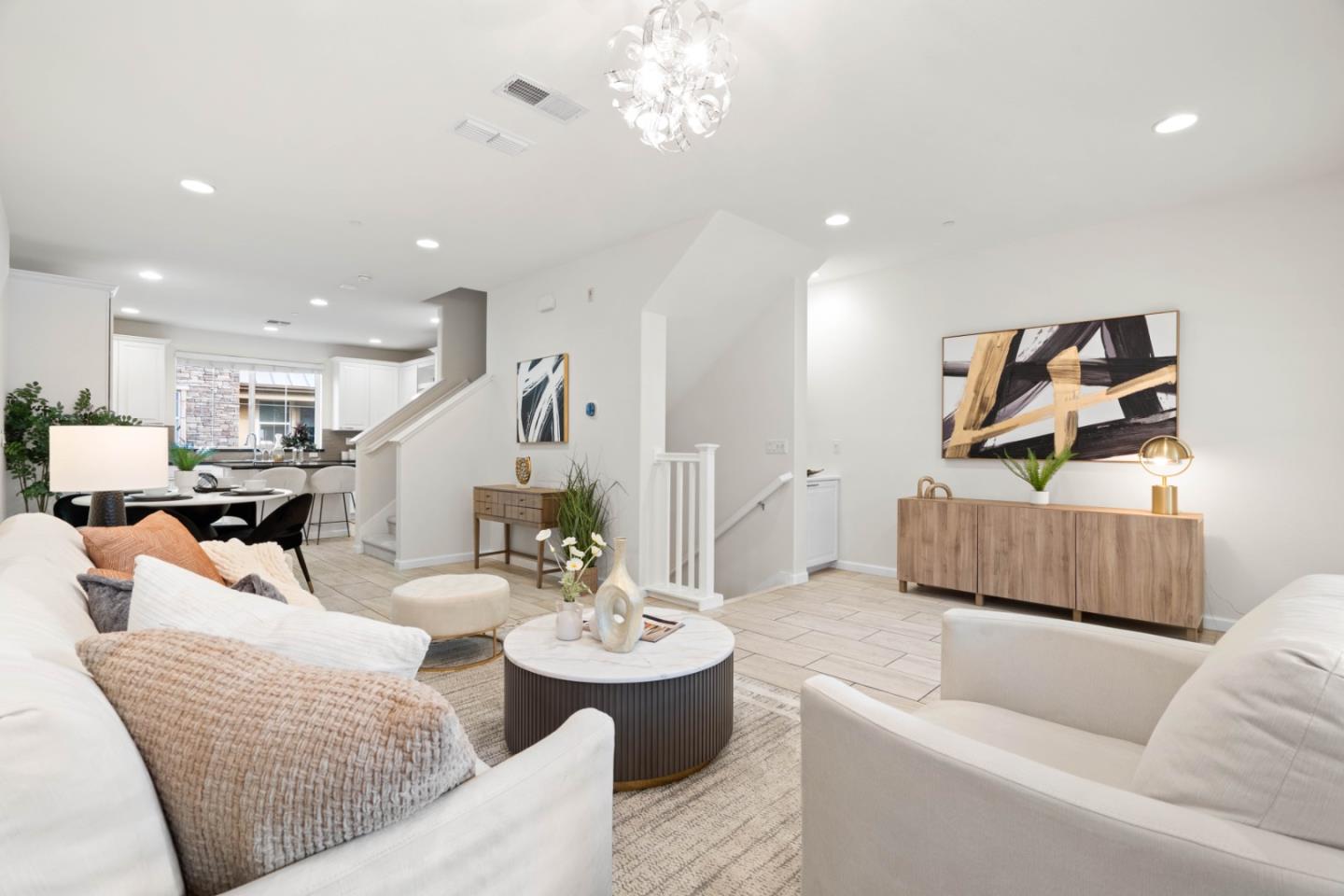 Detail Gallery Image 10 of 32 For 862 White Moonstone Loop, San Jose,  CA 95123 - 3 Beds | 3/1 Baths