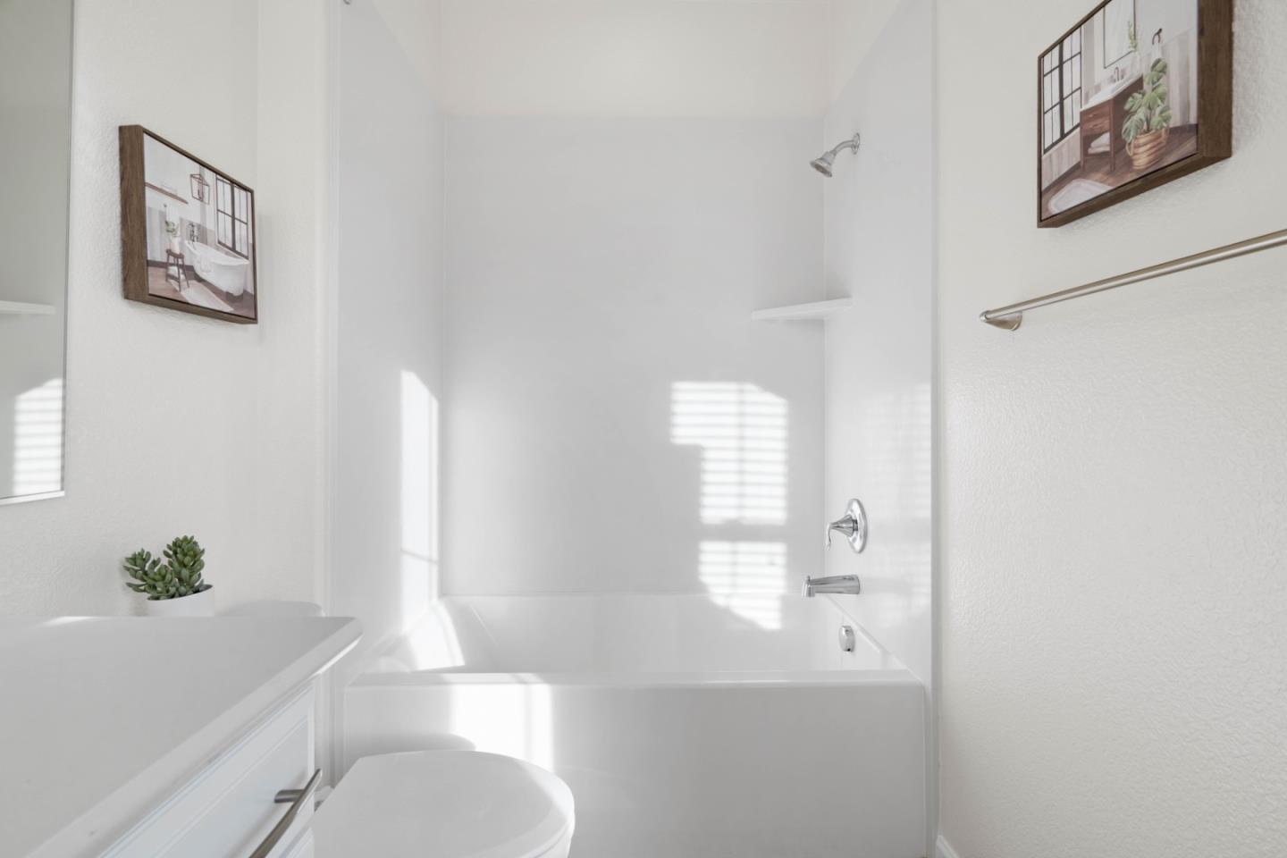 Detail Gallery Image 21 of 32 For 862 White Moonstone Loop, San Jose,  CA 95123 - 3 Beds | 3/1 Baths