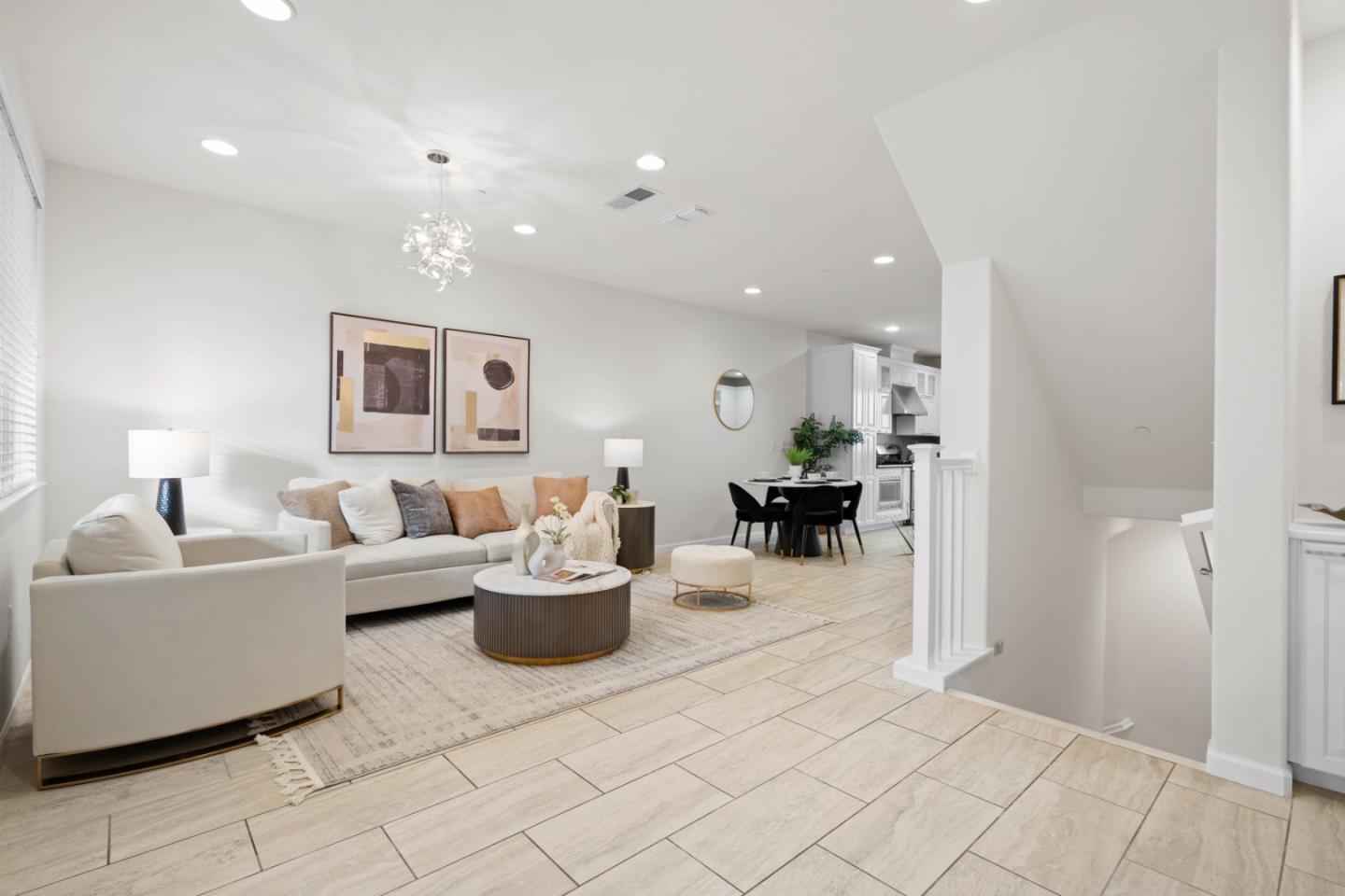 Detail Gallery Image 6 of 32 For 862 White Moonstone Loop, San Jose,  CA 95123 - 3 Beds | 3/1 Baths