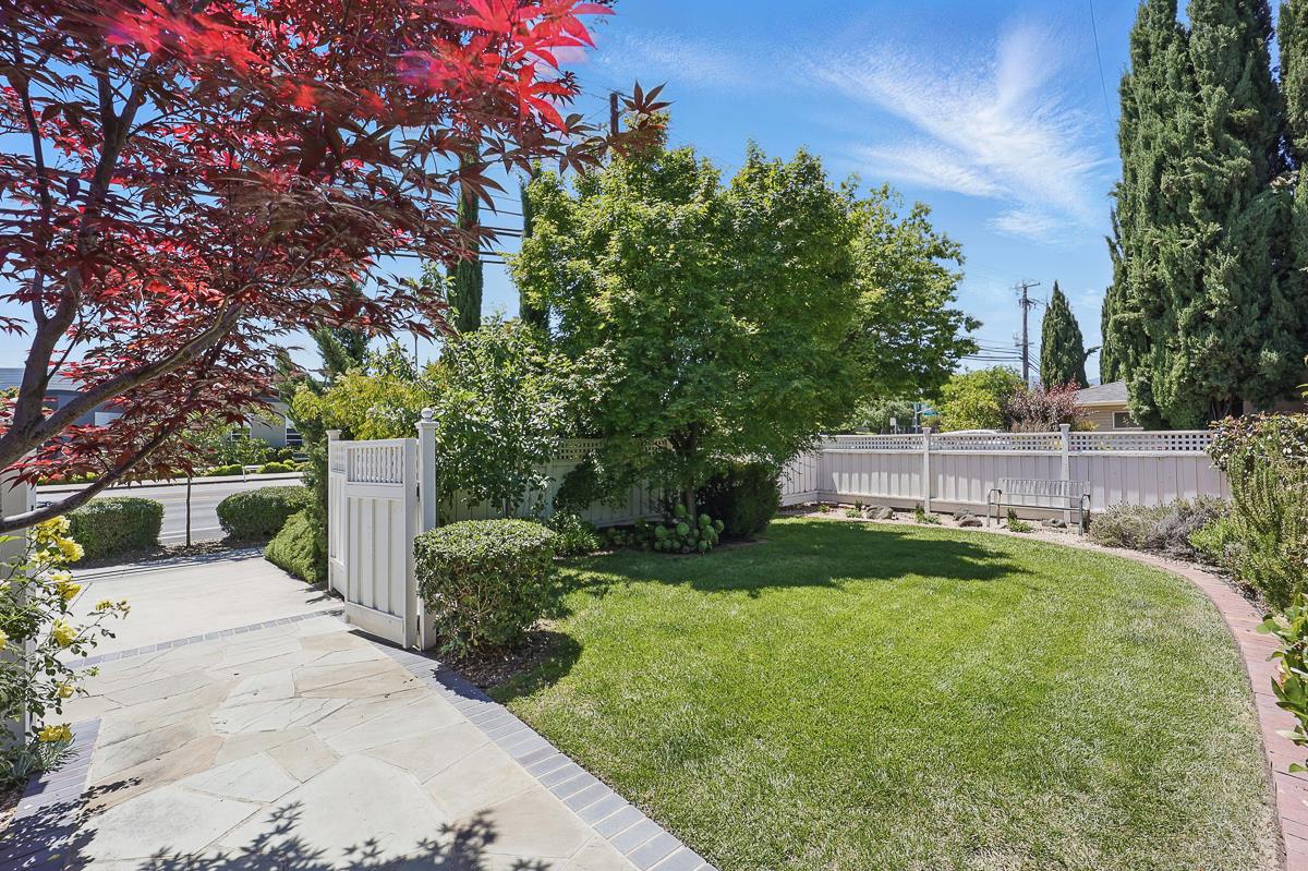 Detail Gallery Image 18 of 71 For 867 W Homestead Rd, Sunnyvale,  CA 94087 - 4 Beds | 2 Baths