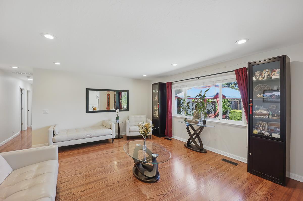 Detail Gallery Image 32 of 71 For 867 W Homestead Rd, Sunnyvale,  CA 94087 - 4 Beds | 2 Baths