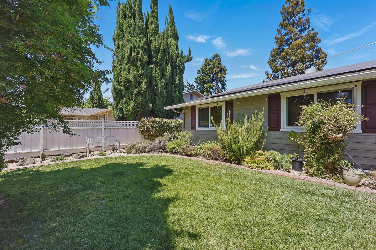 Detail Gallery Image 8 of 71 For 867 W Homestead Rd, Sunnyvale,  CA 94087 - 4 Beds | 2 Baths