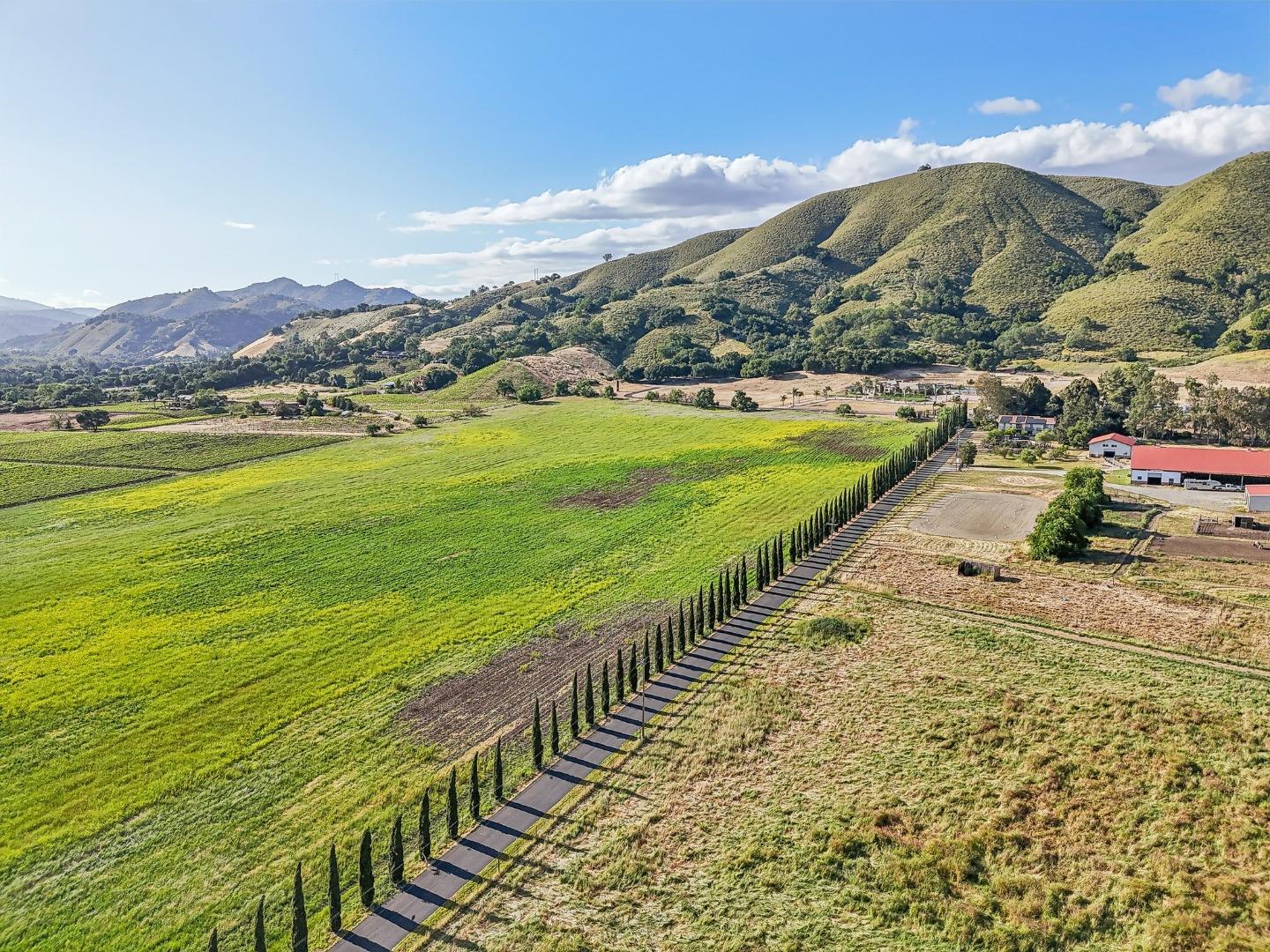 Detail Gallery Image 102 of 103 For 2995 Day Rd, Gilroy,  CA 95020 - 5 Beds | 4 Baths