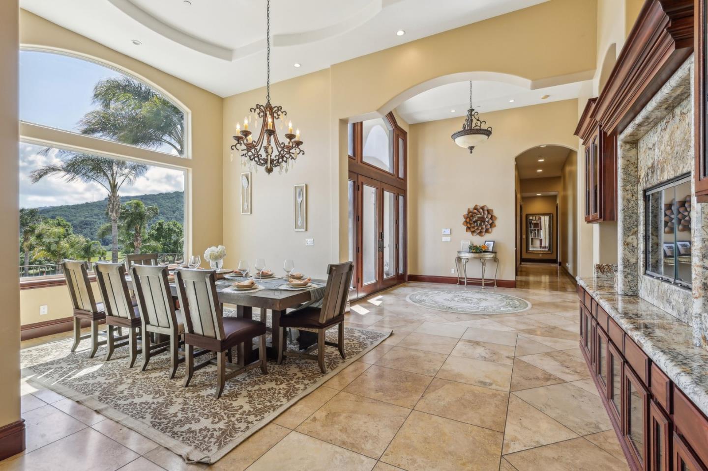 Detail Gallery Image 16 of 103 For 2995 Day Rd, Gilroy,  CA 95020 - 5 Beds | 4 Baths