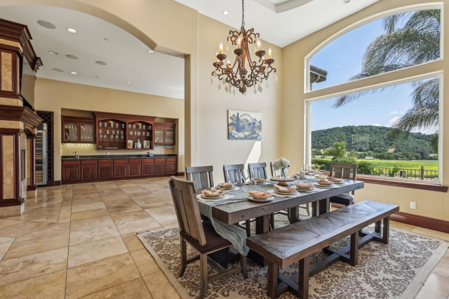 Detail Gallery Image 17 of 103 For 2995 Day Rd, Gilroy,  CA 95020 - 5 Beds | 4 Baths