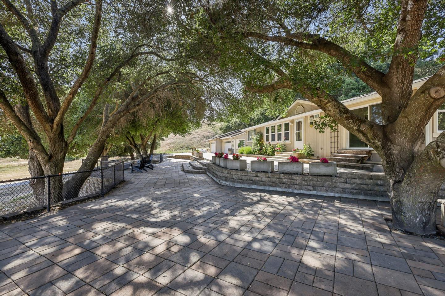 Detail Gallery Image 78 of 103 For 2995 Day Rd, Gilroy,  CA 95020 - 5 Beds | 4 Baths
