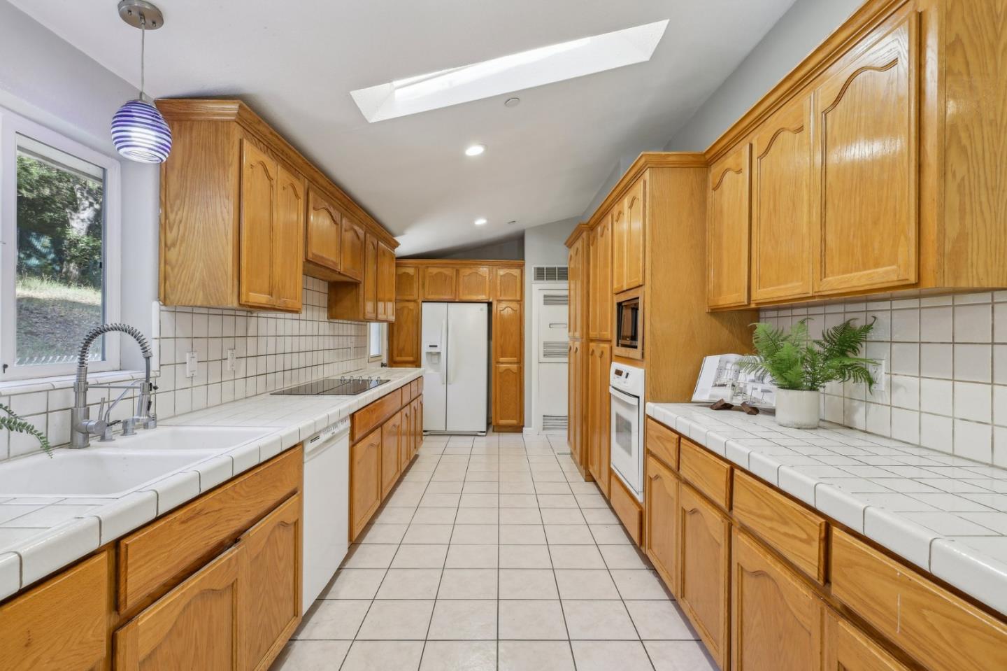 Detail Gallery Image 88 of 103 For 2995 Day Rd, Gilroy,  CA 95020 - 5 Beds | 4 Baths
