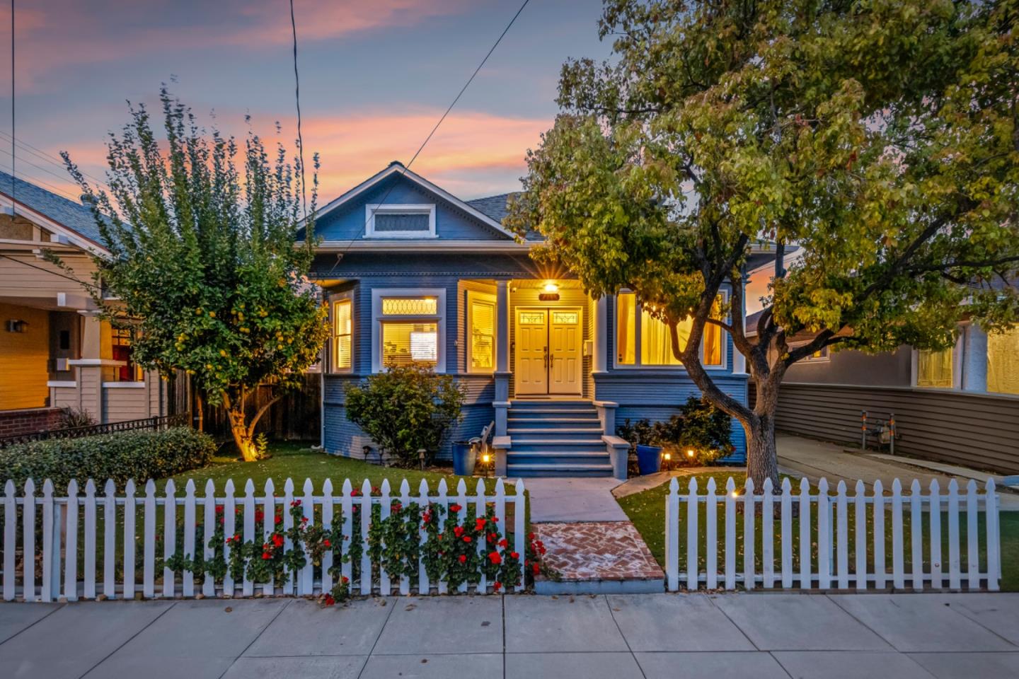 Detail Gallery Image 1 of 58 For 264 N 12th St, San Jose,  CA 95112 - 4 Beds | 3 Baths