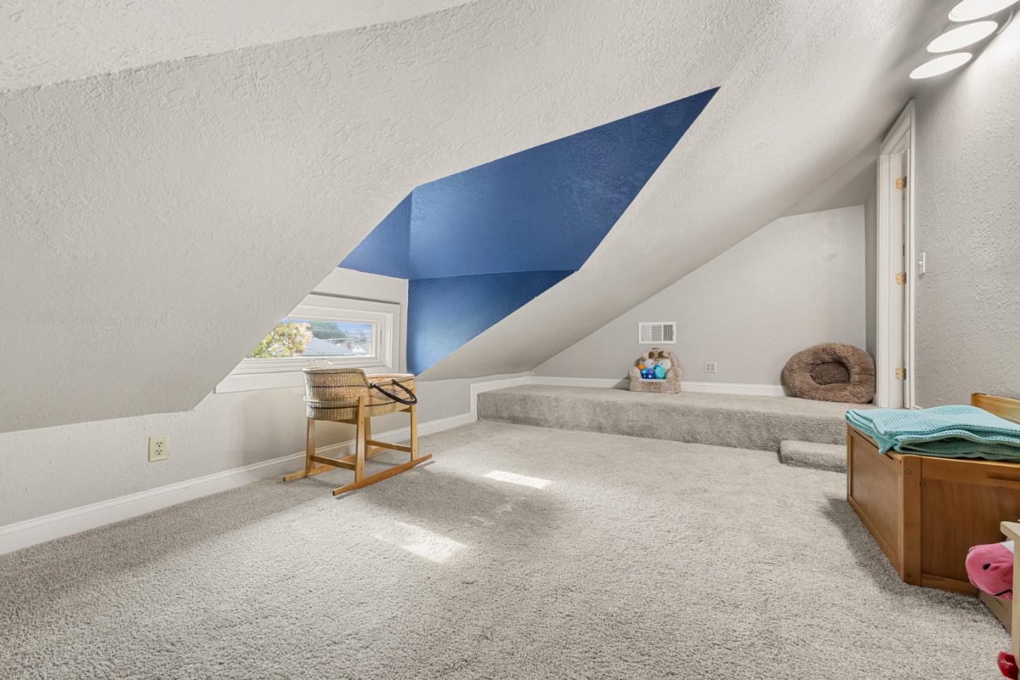 Detail Gallery Image 24 of 58 For 264 N 12th St, San Jose,  CA 95112 - 4 Beds | 3 Baths