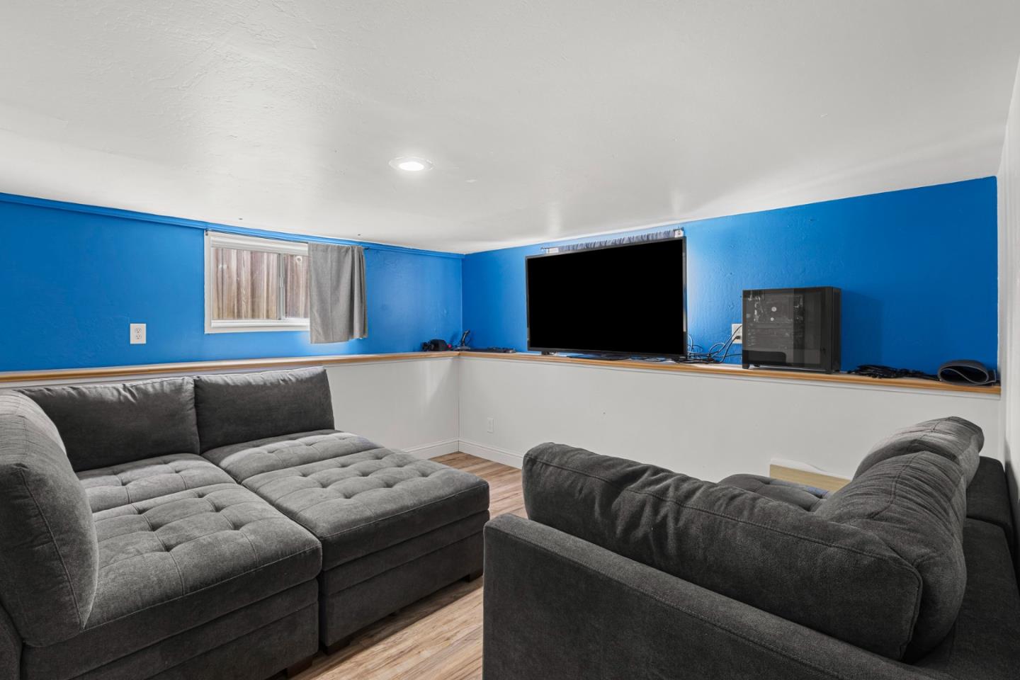Detail Gallery Image 33 of 58 For 264 N 12th St, San Jose,  CA 95112 - 4 Beds | 3 Baths