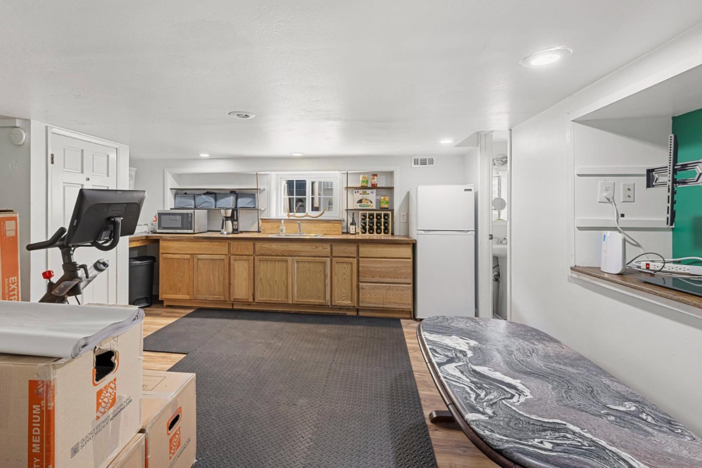 Detail Gallery Image 35 of 58 For 264 N 12th St, San Jose,  CA 95112 - 4 Beds | 3 Baths