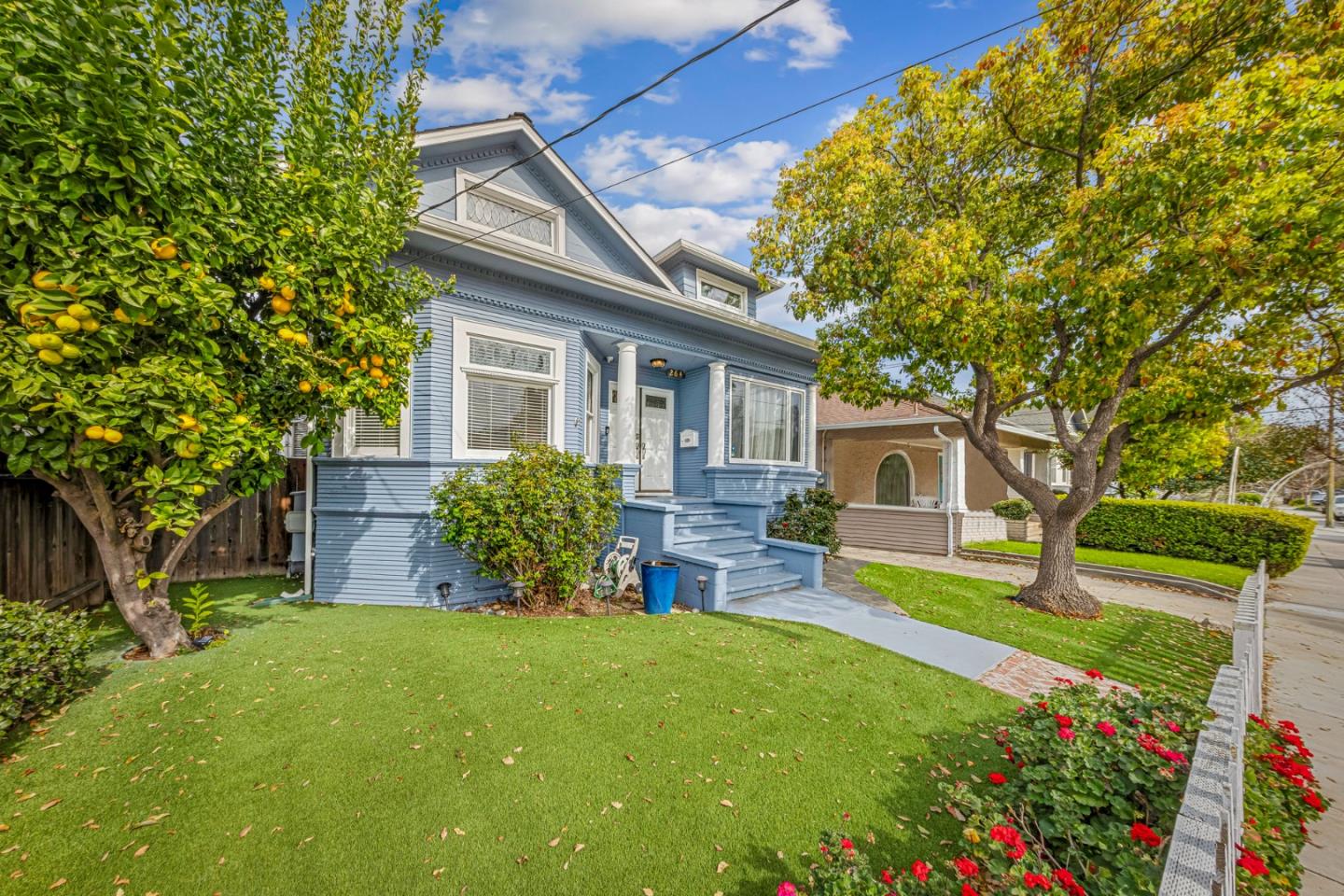Detail Gallery Image 6 of 58 For 264 N 12th St, San Jose,  CA 95112 - 4 Beds | 3 Baths