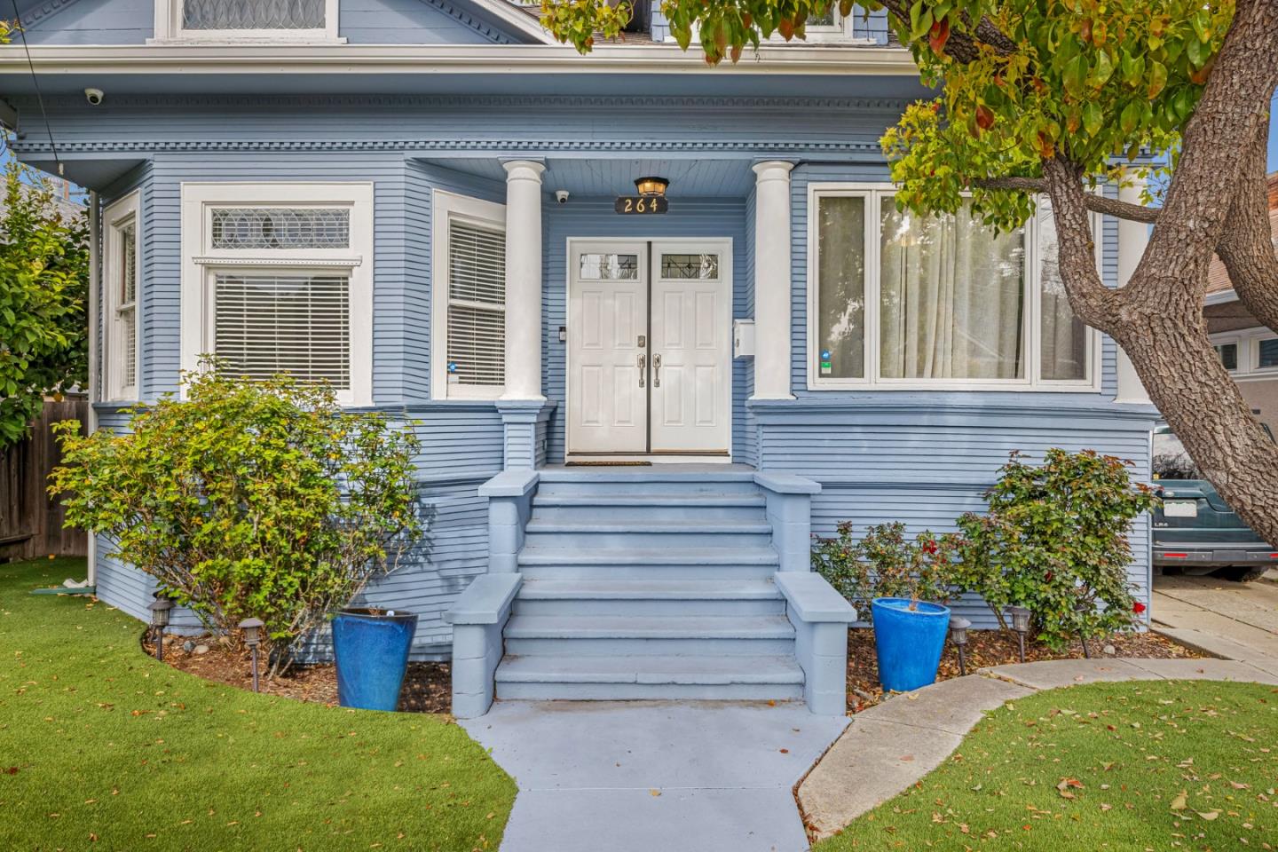 Detail Gallery Image 7 of 58 For 264 N 12th St, San Jose,  CA 95112 - 4 Beds | 3 Baths
