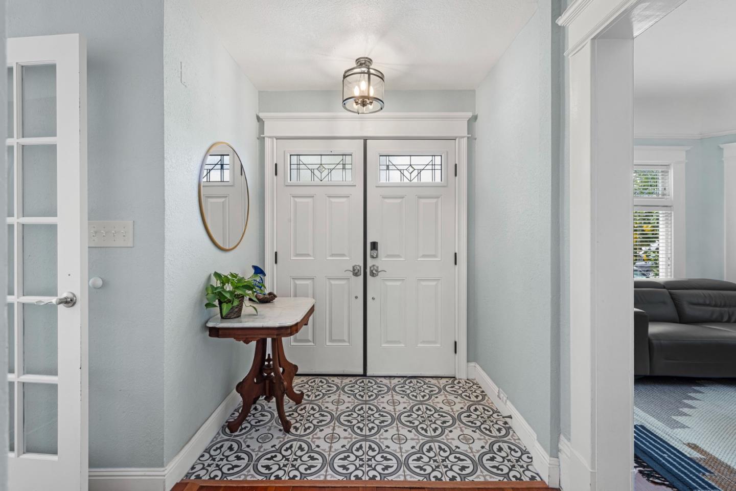 Detail Gallery Image 8 of 58 For 264 N 12th St, San Jose,  CA 95112 - 4 Beds | 3 Baths