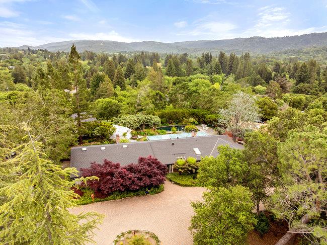 Detail Gallery Image 2 of 30 For 1175 Westridge Dr, Portola Valley,  CA 94028 - 4 Beds | 3 Baths
