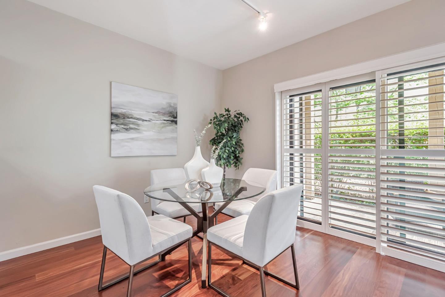 Detail Gallery Image 10 of 41 For 1294 Woodside Rd, Redwood City,  CA 94061 - 2 Beds | 2 Baths