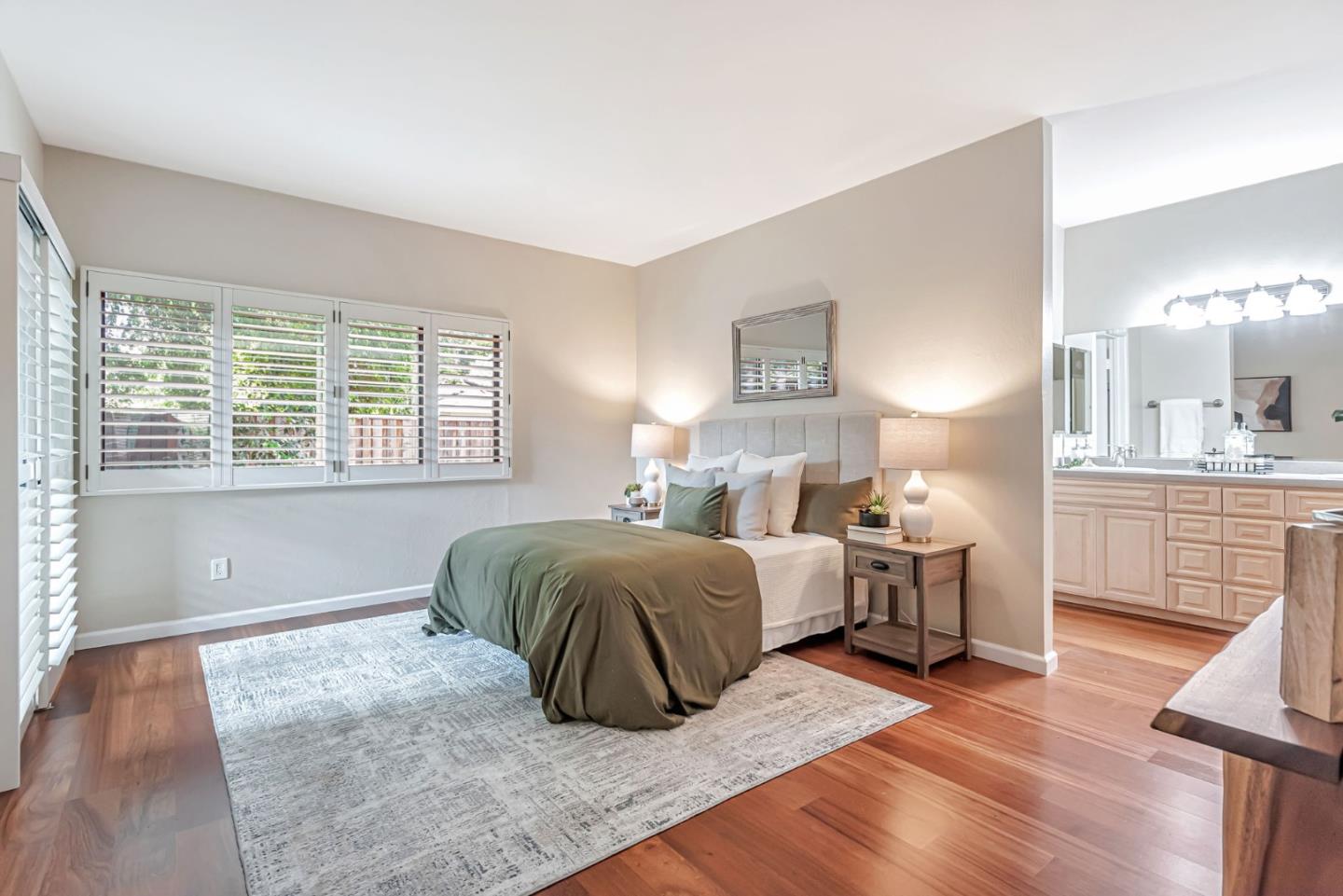 Detail Gallery Image 15 of 41 For 1294 Woodside Rd, Redwood City,  CA 94061 - 2 Beds | 2 Baths