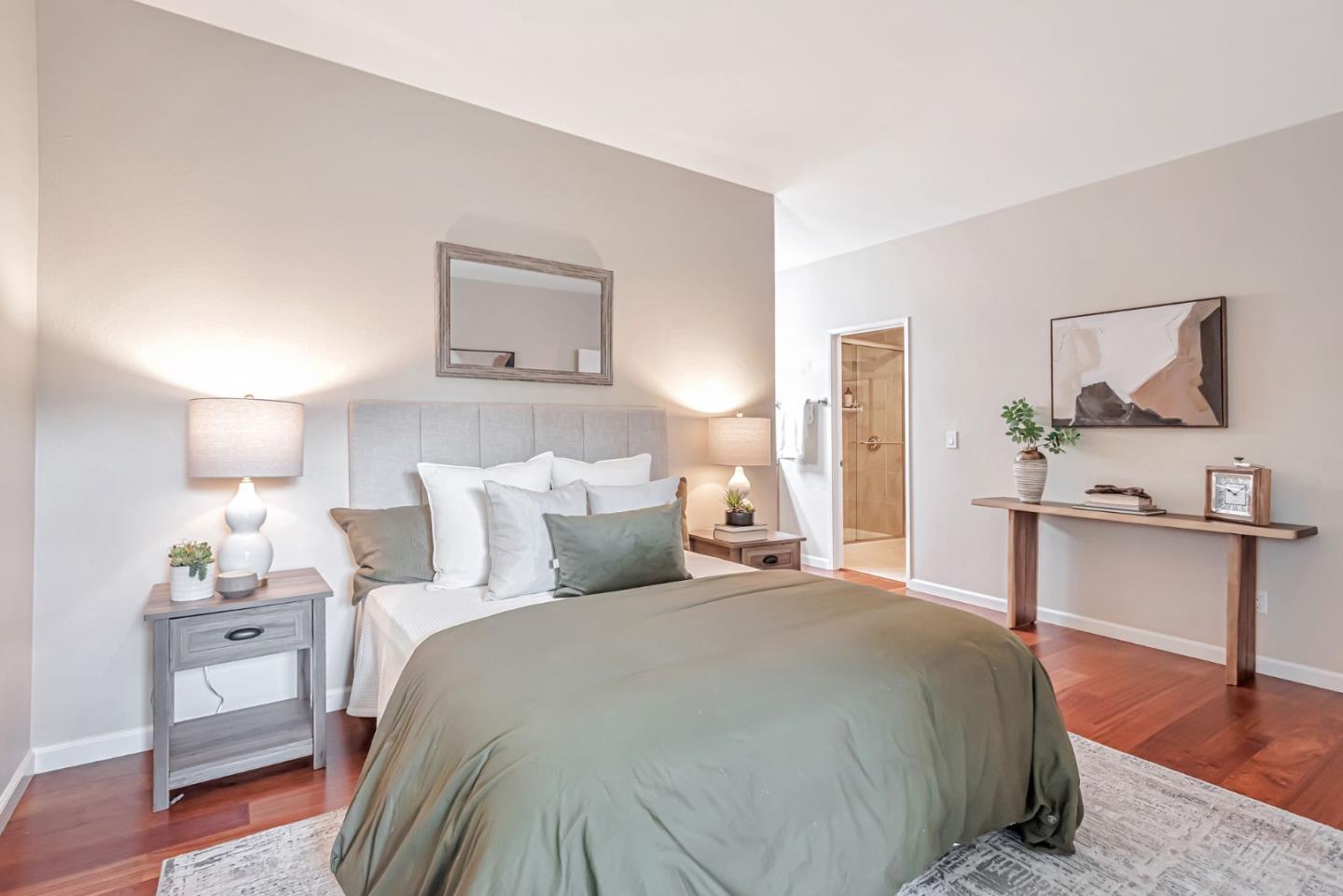 Detail Gallery Image 16 of 41 For 1294 Woodside Rd, Redwood City,  CA 94061 - 2 Beds | 2 Baths